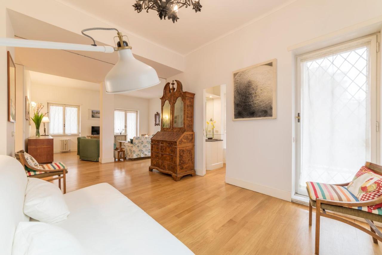 Micheli 4Pax Apartment With Terrace Rom Eksteriør billede