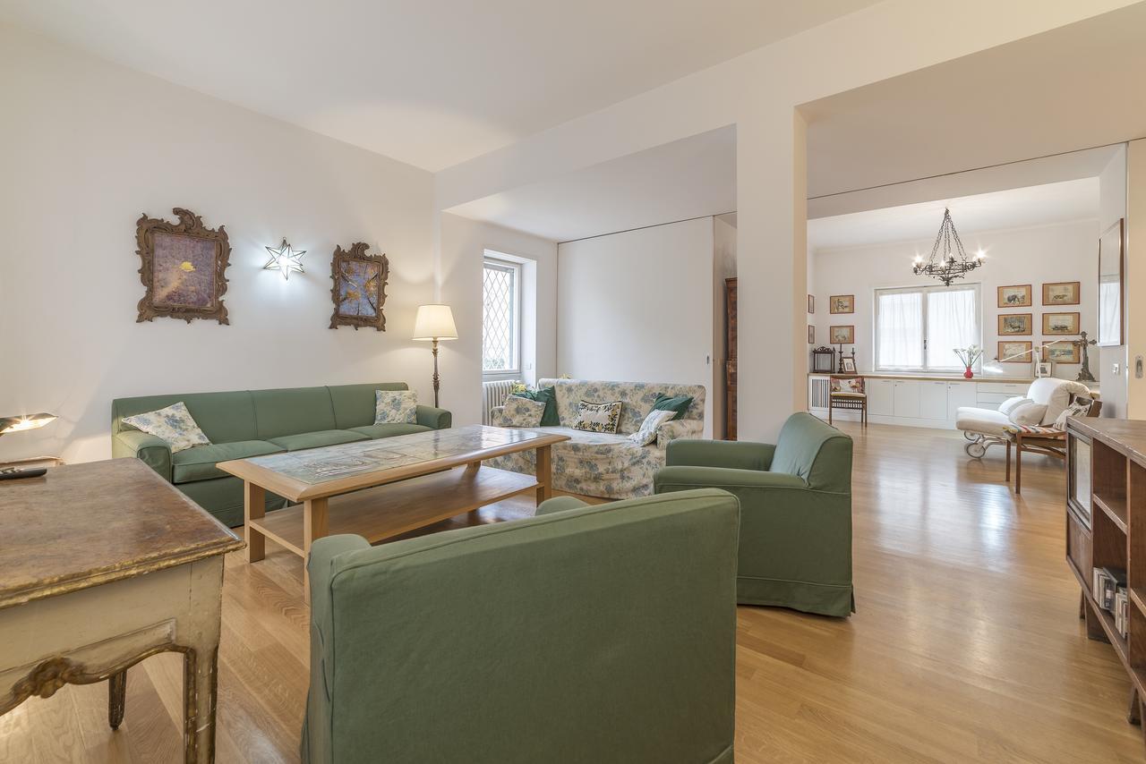 Micheli 4Pax Apartment With Terrace Rom Eksteriør billede
